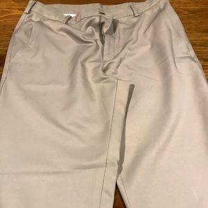 Barely worn - Nike - Dri-Fit Golf Pants - 32x32 - Tan